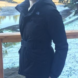 North Face 550 Hyvent Black Belted Coat